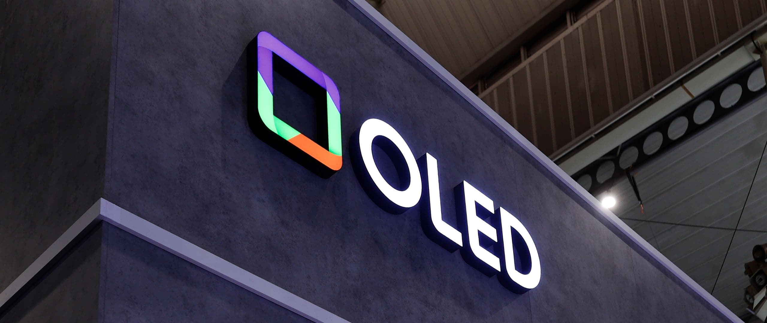 OLED 모니터 구매 적기일까…차세대 패널과 번인 방지 팁 정리