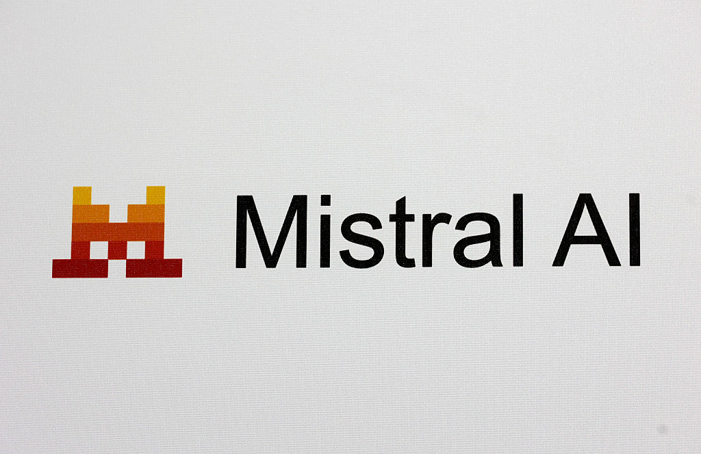 Mistral AI는 파리 근처에 데이터 센터를 설립하기 위해 8억 3천만 달러의 부채를 조달했습니다.