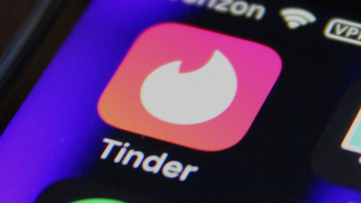 Tinder 소유주인 Match Group은 AI 도구 사용 증가에 대한 비용을 지불하기 위해 채용 속도를 늦추고 있습니다.